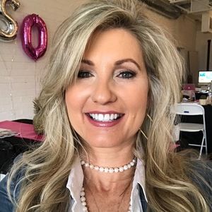 Meet your Posher, Julie